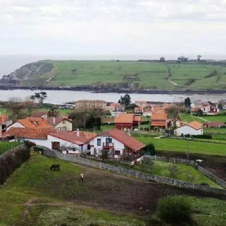 Apartamento En Bañugues. El Monte